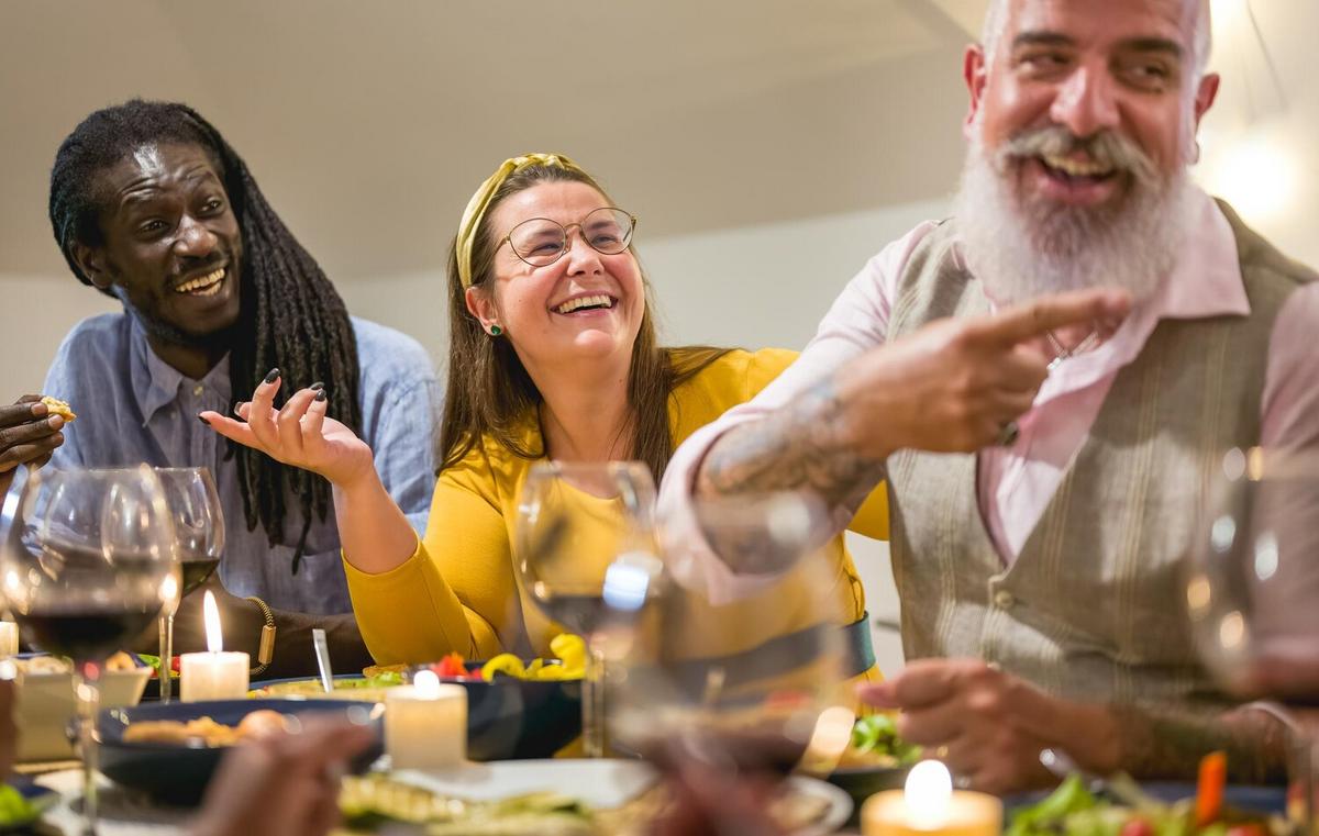 Immersive Food Experiences: From Farm-to-Table Dinners to Food Festivals